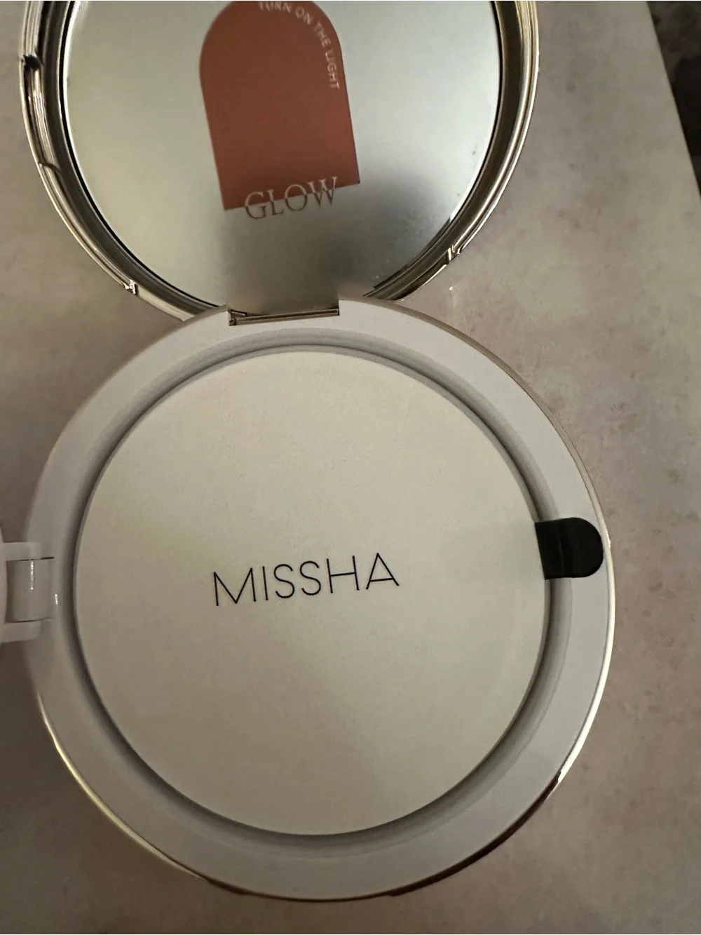 Missha Glow Cover Cushion - White
